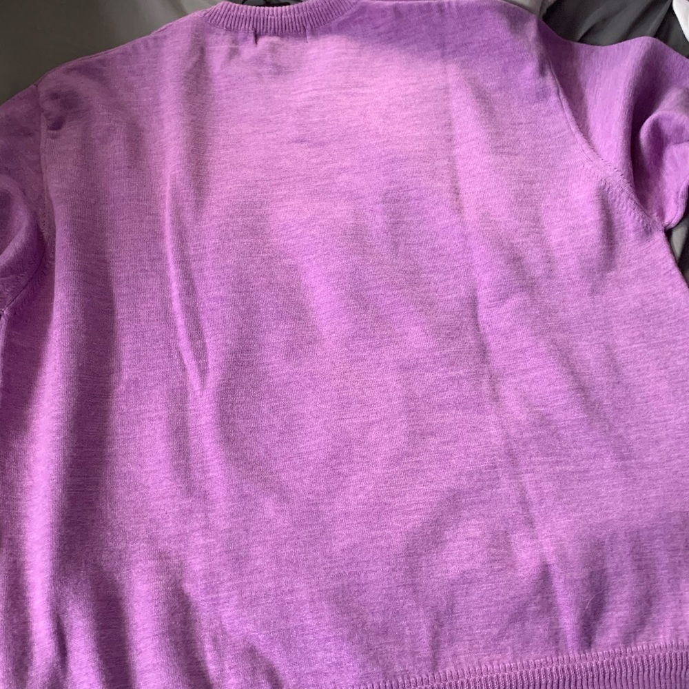 Torras Designer Sweater - Picture 3 of 3